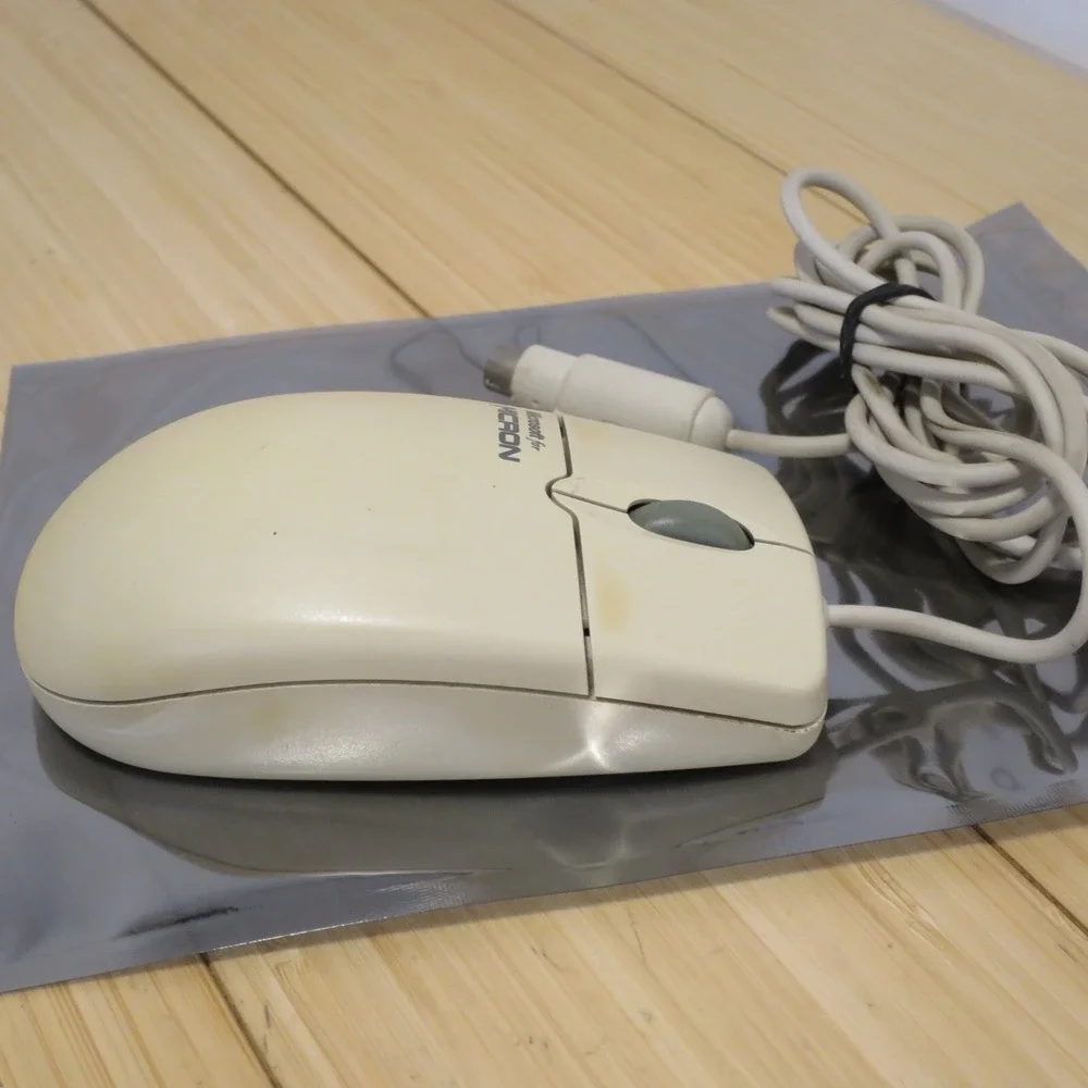 Microsoft‎ Intellimouse 1.1A PS2 2-Button Mouse with Scroll Wheel - Tested 11